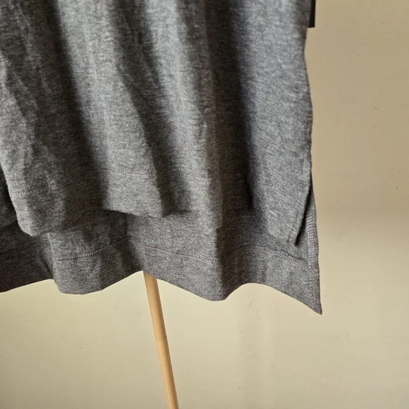Liverpool Los Angeles Top sz Medium Gray - Picture 4 of 11